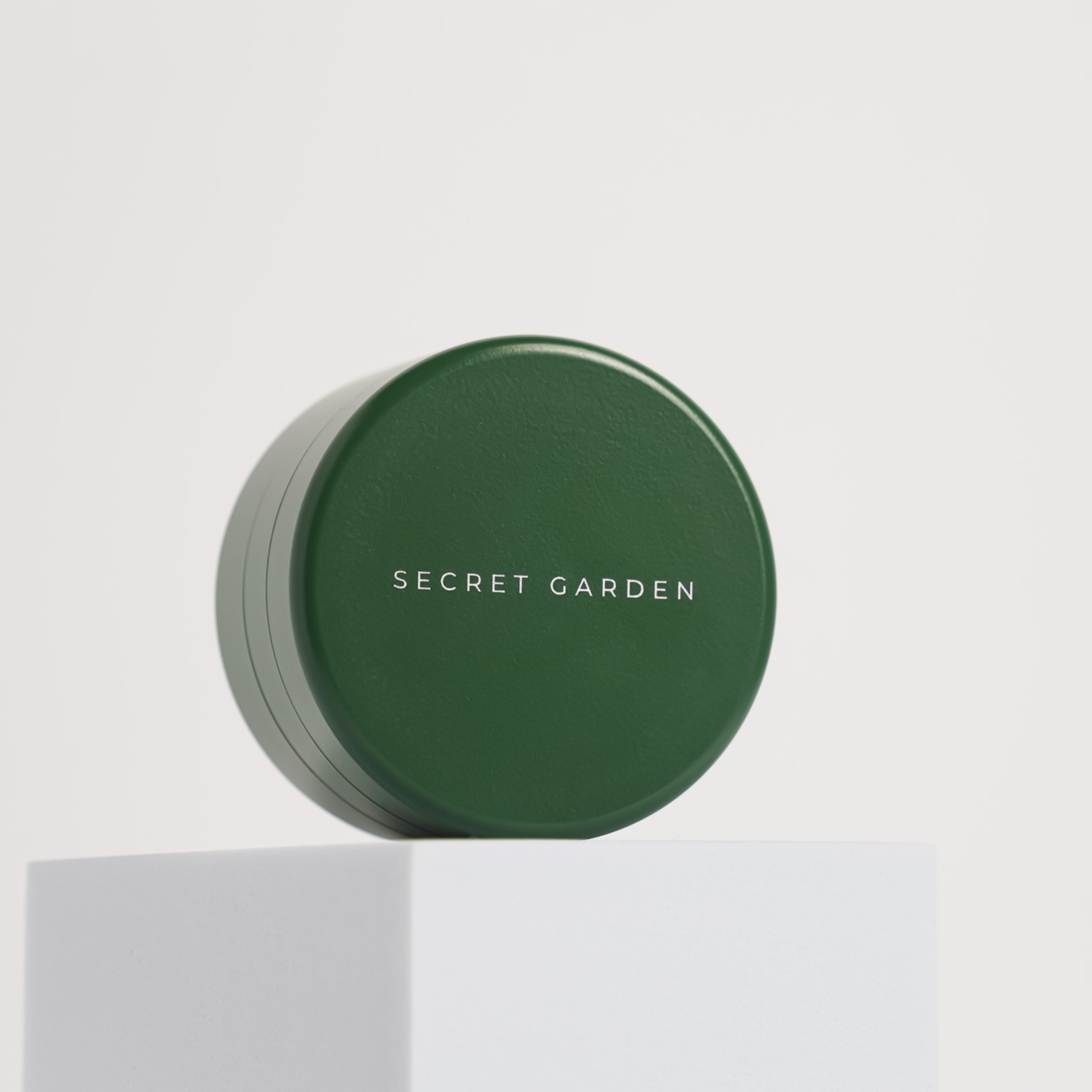 Greta Grinder 3 Piece